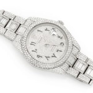 Watch for Men Luxurious Timepiece with Brilliant Diamond Detailing.